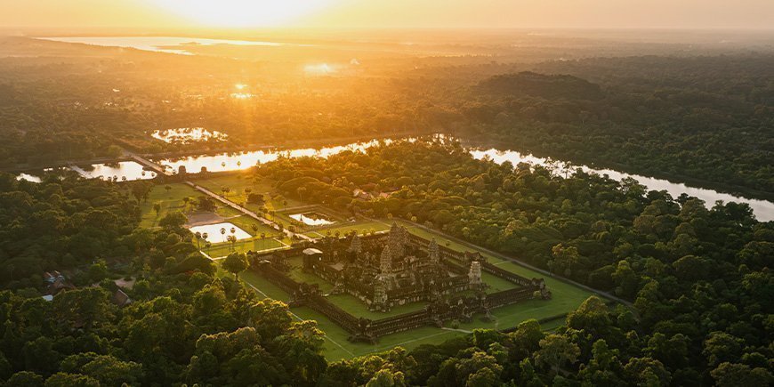 Solnedgang over Angkor i Siem Reap, Cambodia
