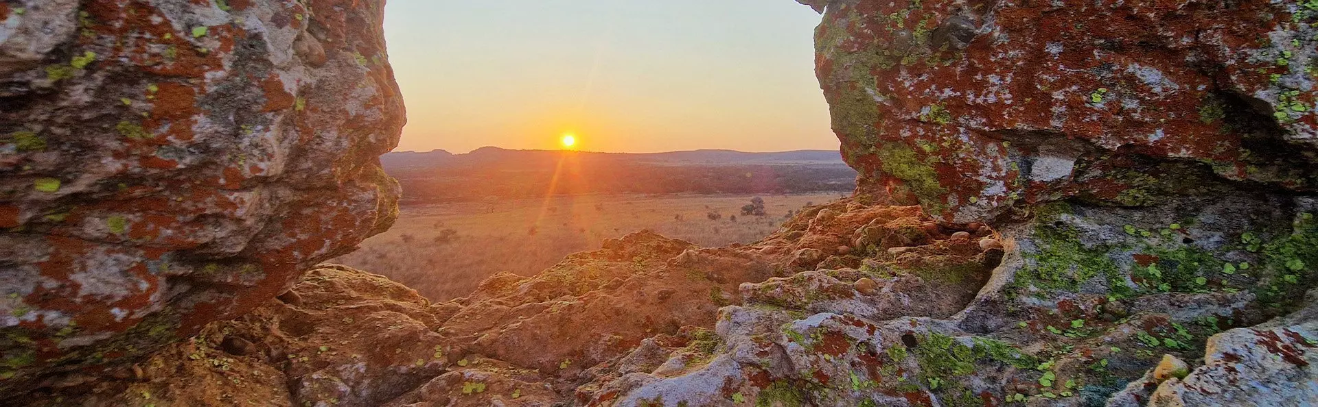 Solnedgang i Isalo Nationalpark i Madagaskar