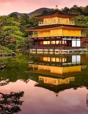 Guldpavillonen, Kinkakuji i Kyoto i Japan